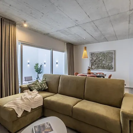 Heated Pool Luxury In St Julians *