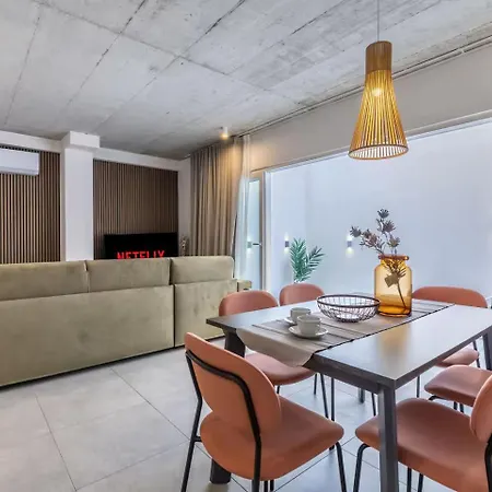 Heated Pool Luxury In St Julians