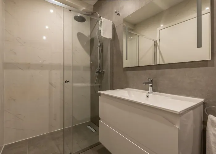 Heated Pool Luxury In St Julians Apartment *