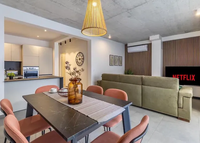 Heated Pool Luxury In St Julians Apartment Pembroke